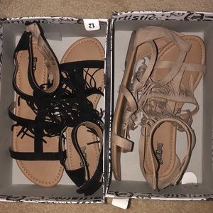 women’s 12 ruffle sandals